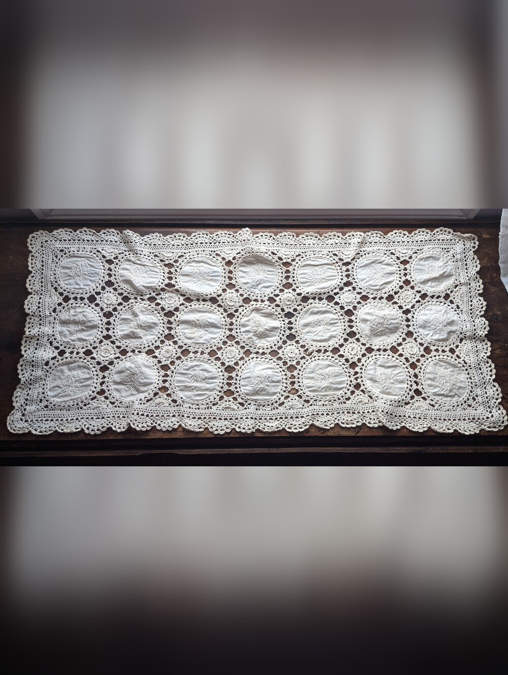 Vintage Crochet Lace Table Runner With Embroidered Patches
